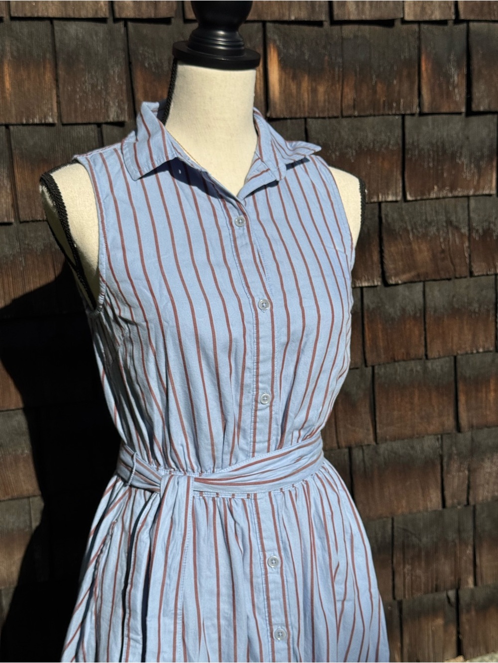 Pact 100% Organic Cotton Lightweight Sleeveless Shirt Dress
Dress - Picture 4 of 15